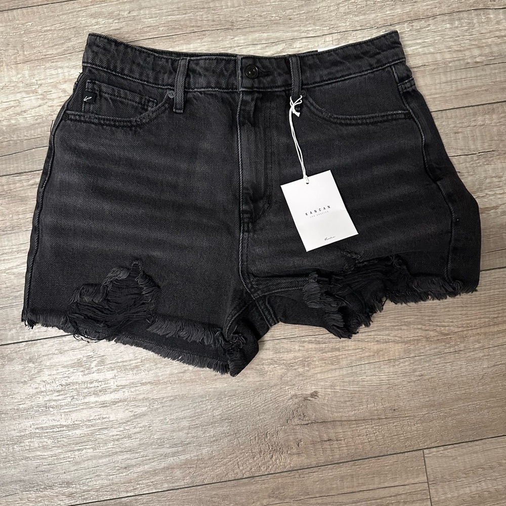 Black High-Waisted Jean Shorts with Distressed Hem